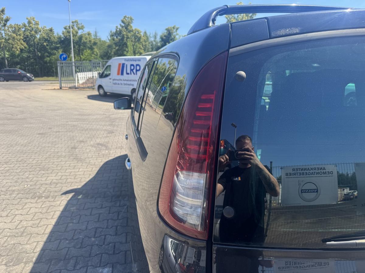 Renault Espace 4 original R&uuml;cklicht R&uuml;ckleuchte Schlussleuchte links Phase 3 Bj.2011